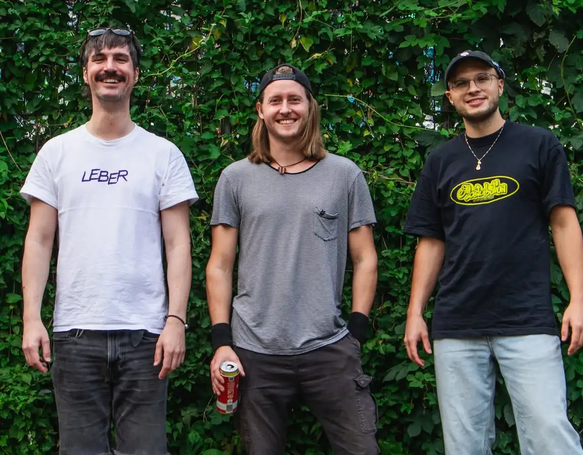 IROKÄSE (AT) + COSMIC SUBWAY (AT) + BROKEN B-SIDES (AT)