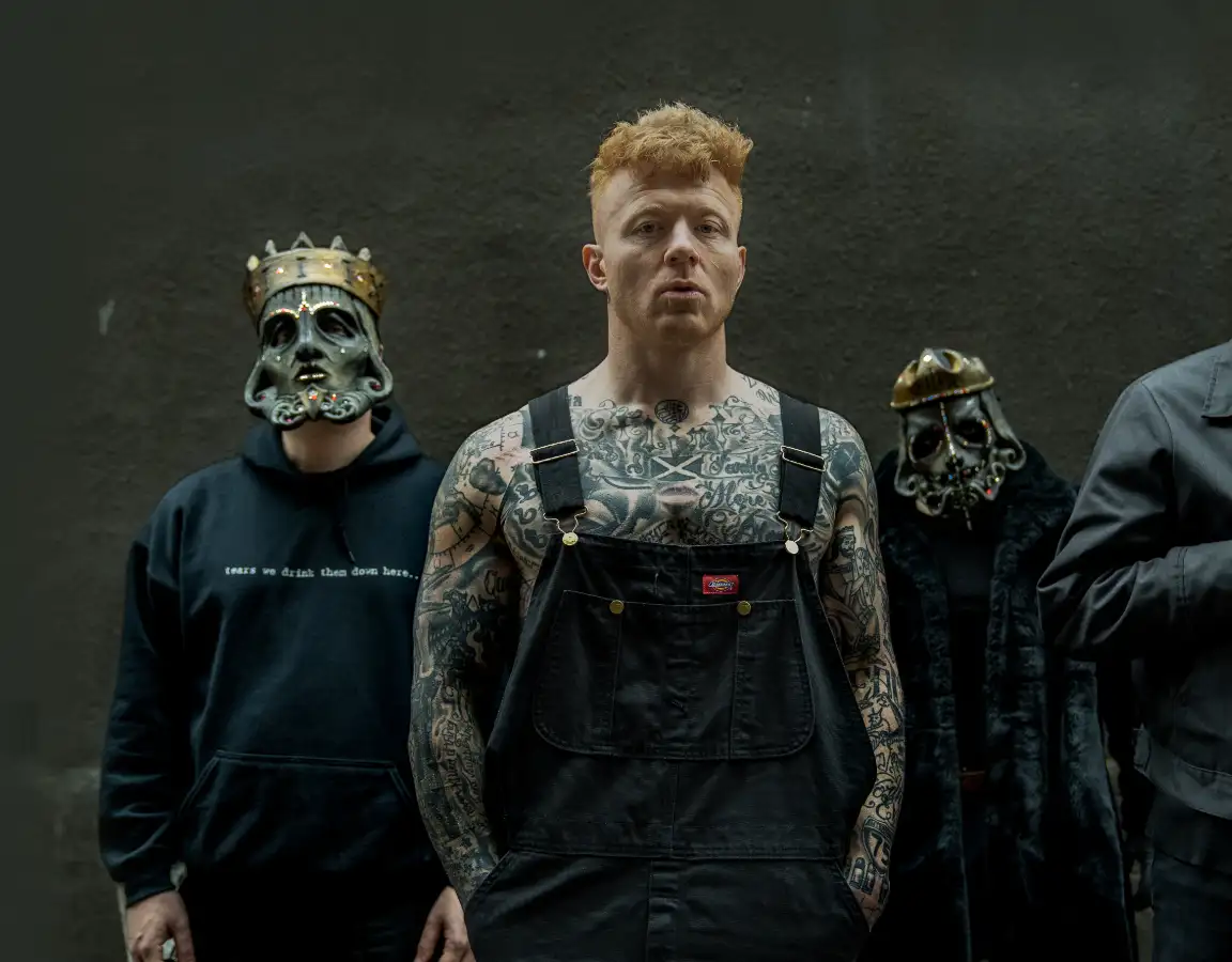 KING 810 (US) + Mimi Barks (DE)