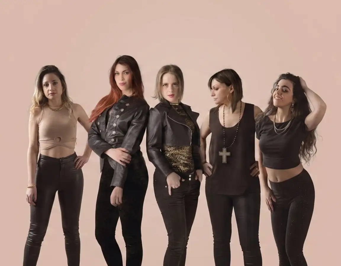 Strange Kind Of Women (IT)