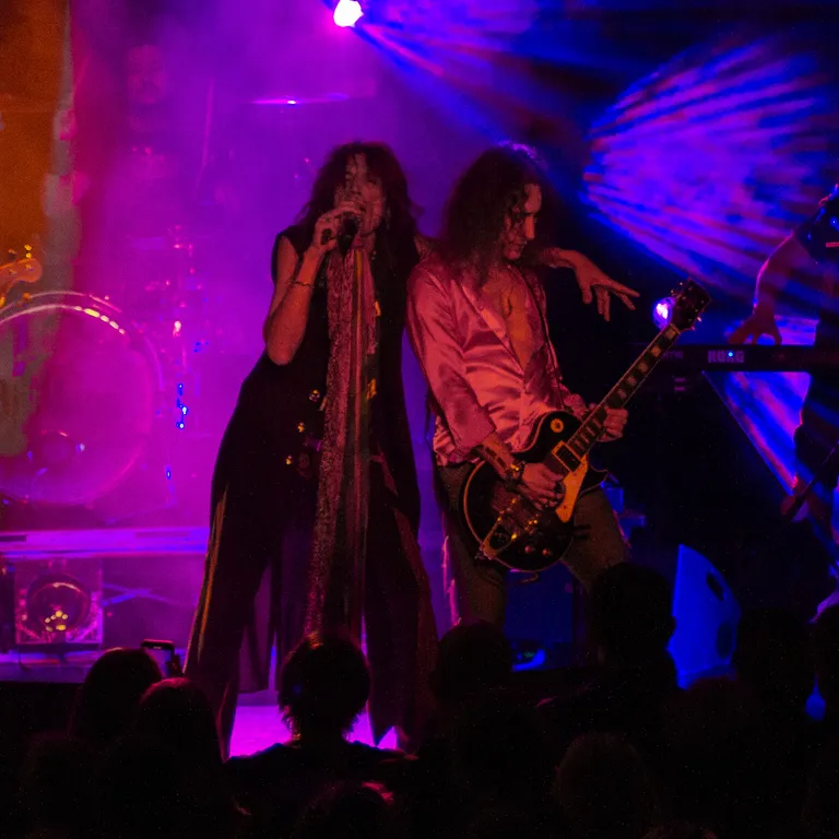 Big Ones - Aerosmith Tribute Band
