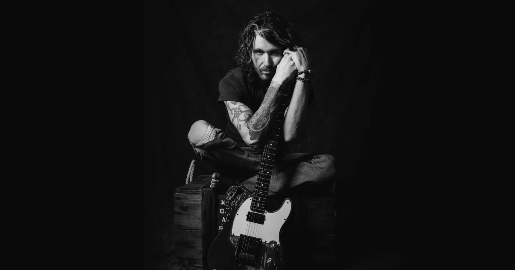Dom Martin (UK)